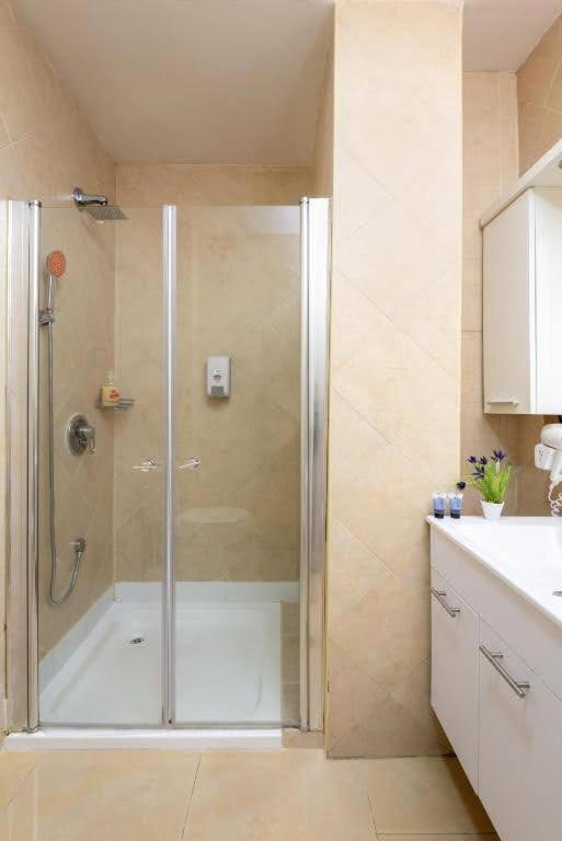 H7 Tlv Hotel Tel-Aviv Kültér fotó